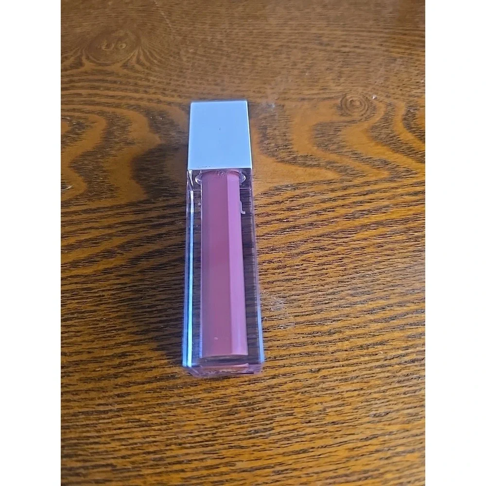 Joah oz teatime lip